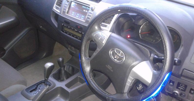 Toyota hilux 3.0D4D DOUBLE CAB