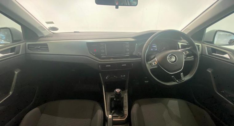 Volkswagen Polo Hatch 1.0TSI Comfortline